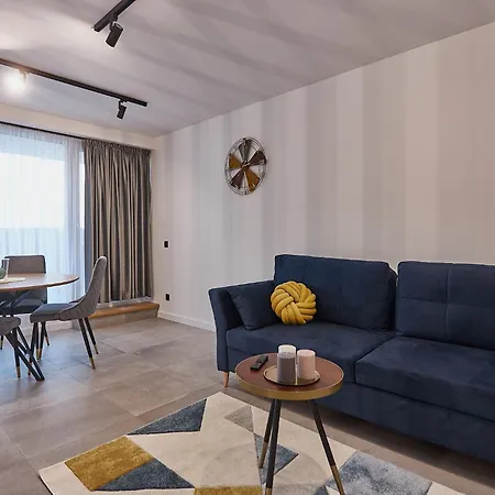 アパート - Lividus 436 シフィノウイシチェ